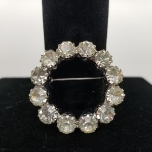 Vintage clear rhinestone circle brooch